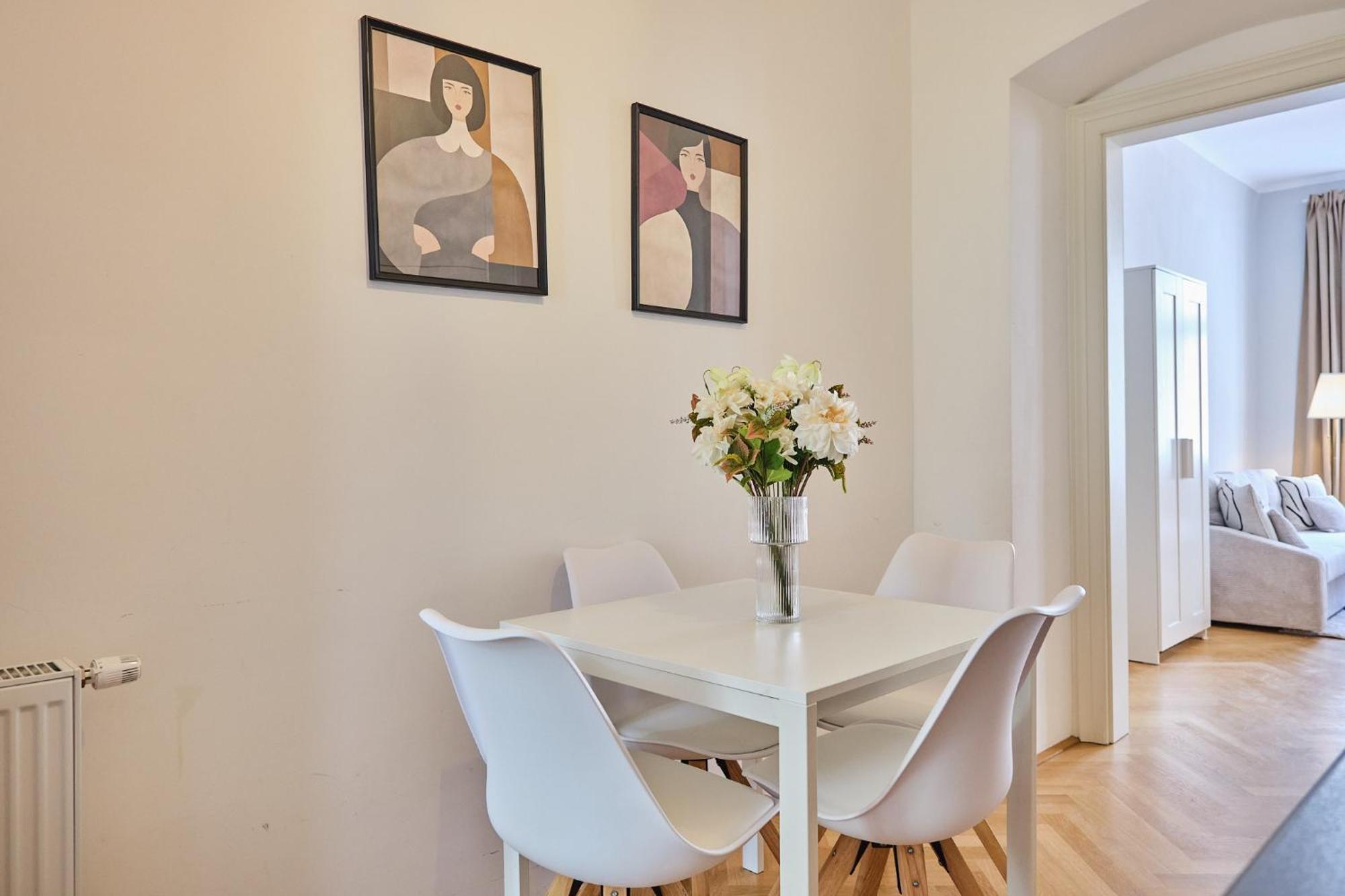 Chic Apartment - Near U3 Metro Вена Экстерьер фото