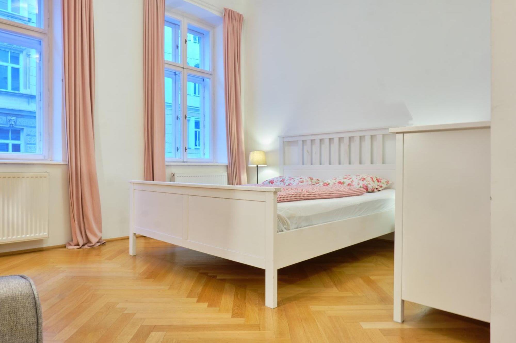Chic Apartment - Near U3 Metro Вена Экстерьер фото