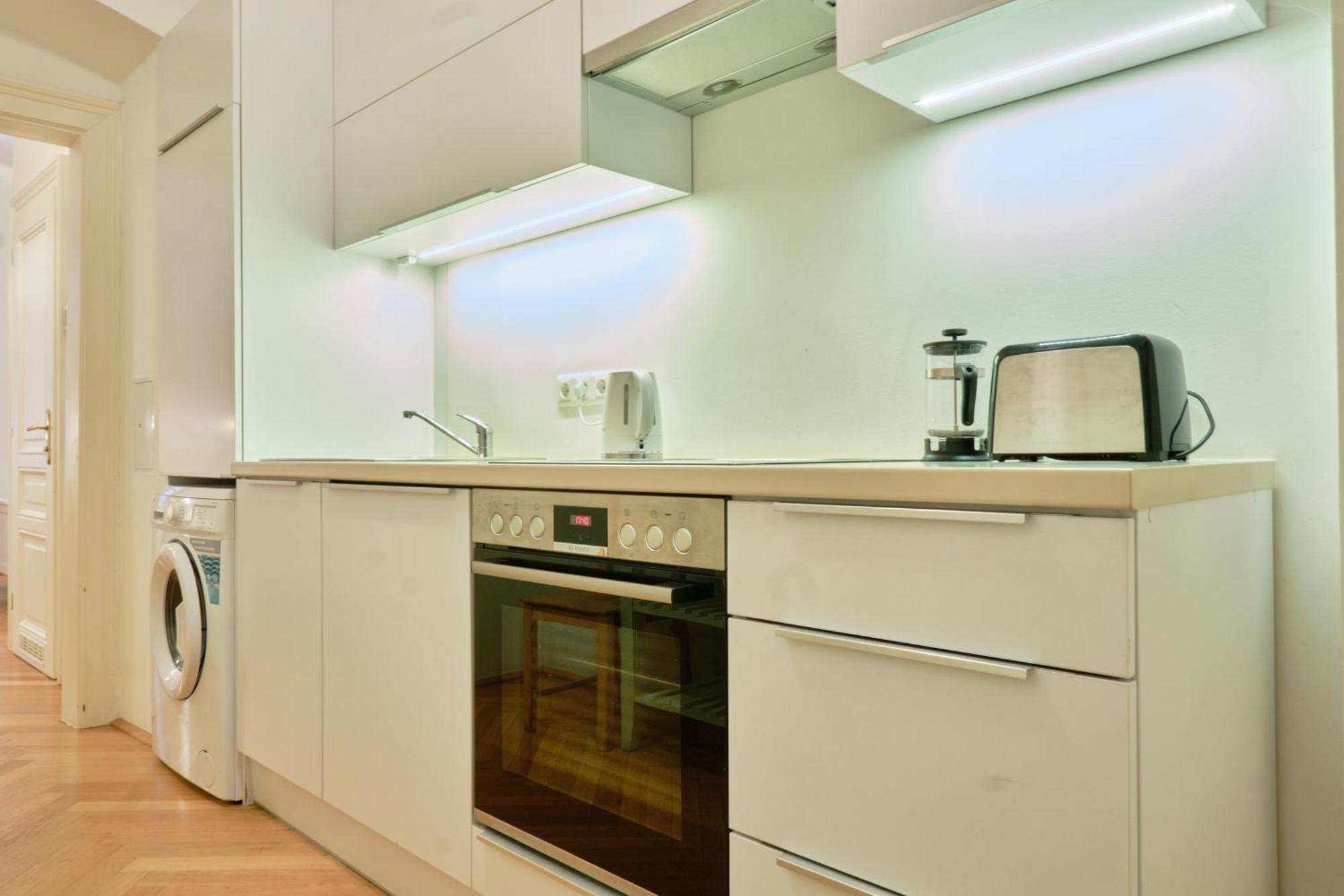 Chic Apartment - Near U3 Metro Вена Экстерьер фото