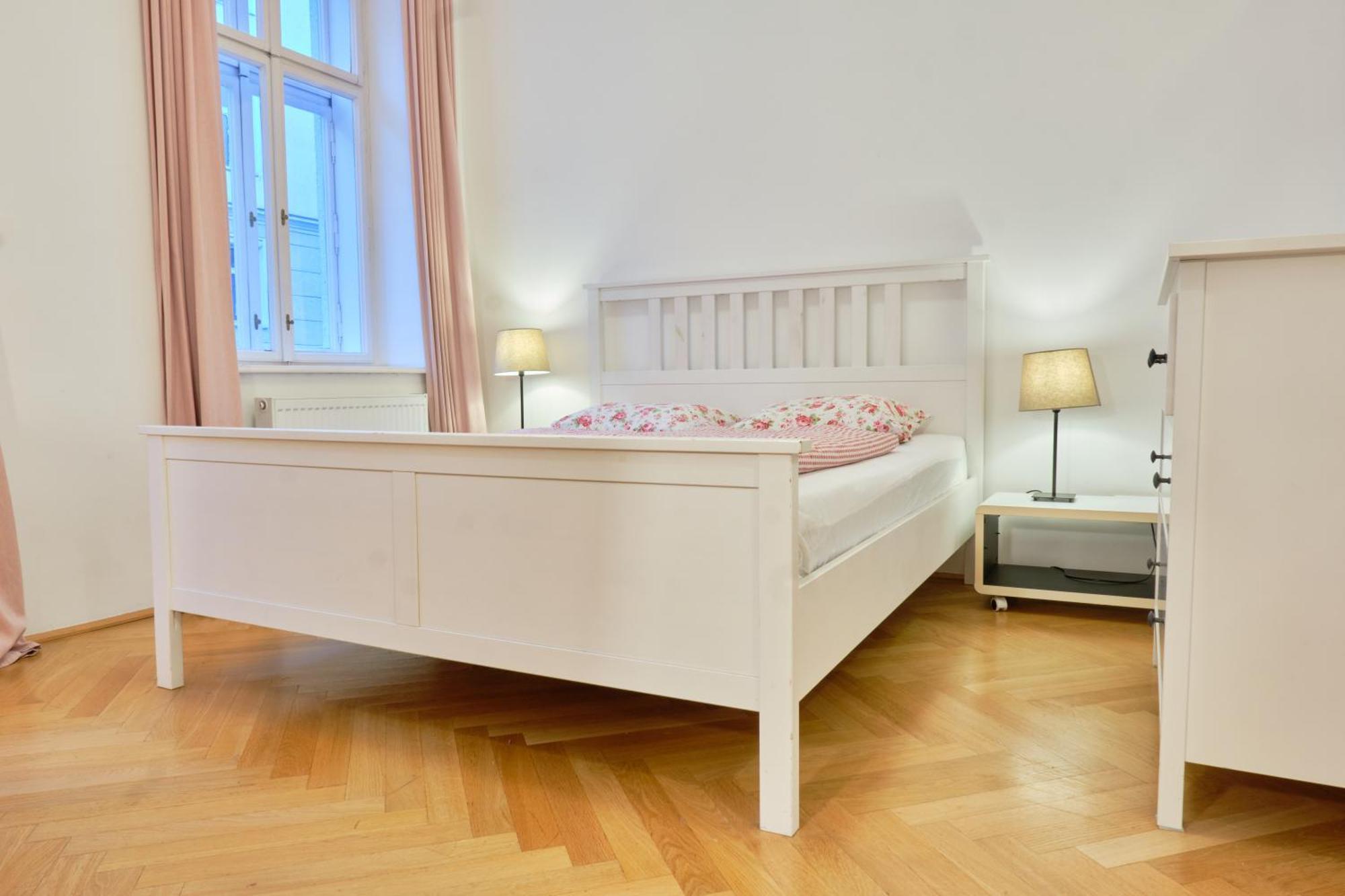 Chic Apartment - Near U3 Metro Вена Экстерьер фото
